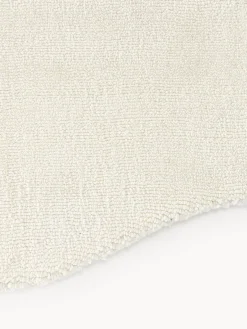 Westwing Collection Alfombra artesanal de viscosa con borde ondulado Wavy