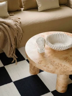 Layered Alfombra artesanal de yute de pelo corto Chess Flatweave