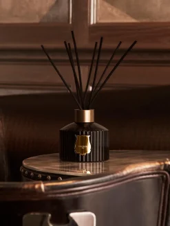 Trudon Ambientador artesanal Ernesto (clavo, ládano, madera de roble y pachulí)^ Ambientadores|Jarrones