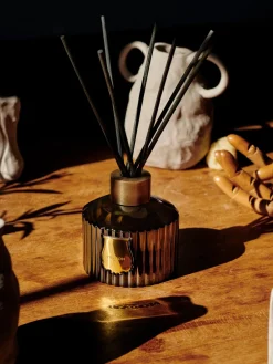 Trudon Ambientador artesanal Ernesto (clavo, ládano, madera de roble y pachulí)^ Ambientadores|Jarrones