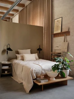 Ferm Living Aplique grande ajustable con enchufe Arum^ Apliques|Lámparas De Techo