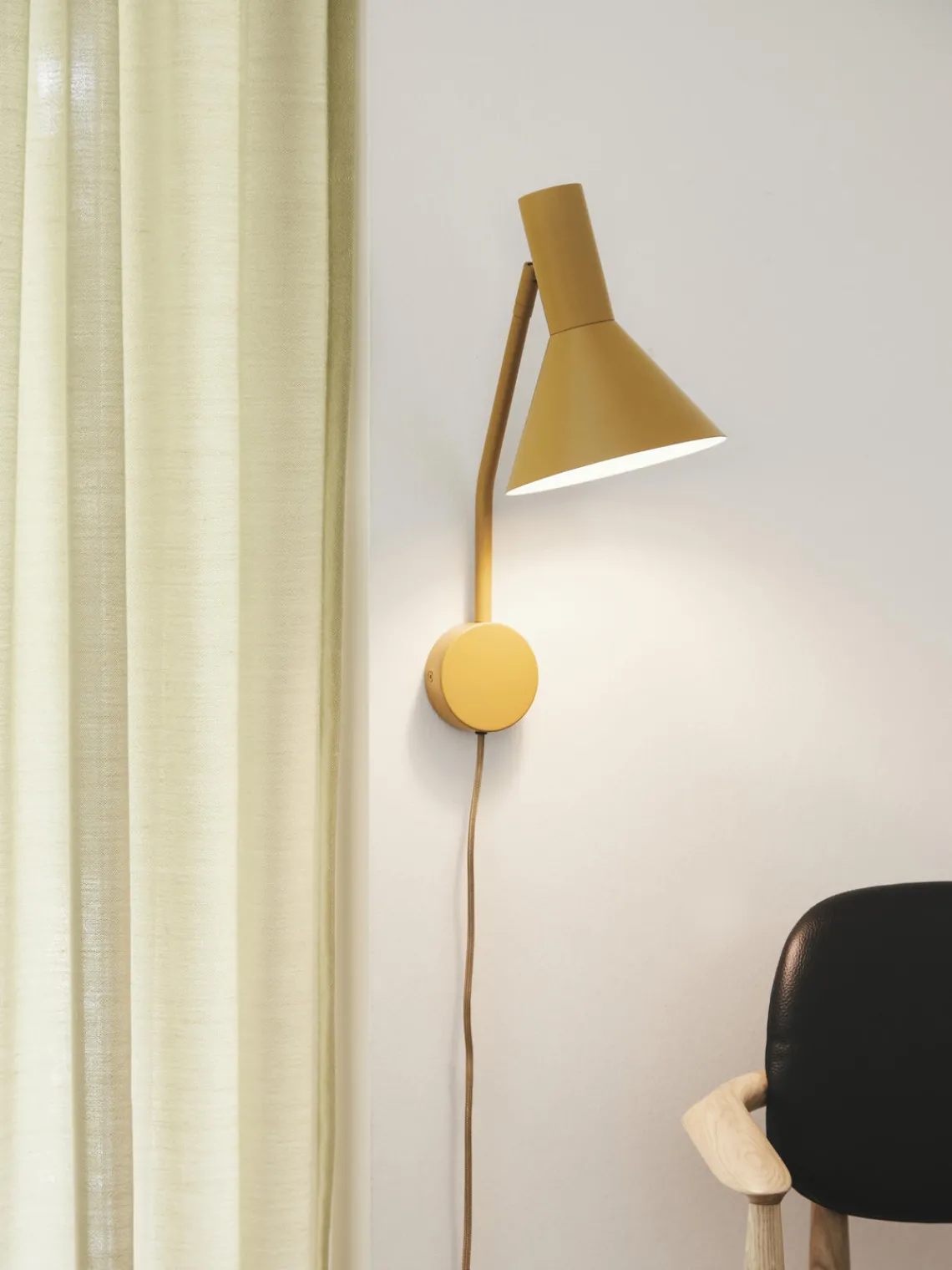 Frandsen Aplique orientable de diseño Lyss