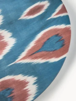 Les Ottomans Bajoplato artesanal de porcelana Ikat