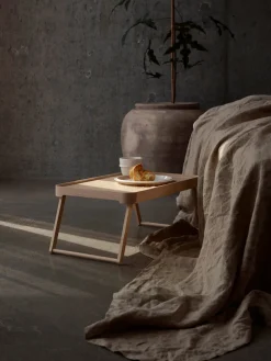 Zone Denmark Bandeja plegable de madera de fresno Inu