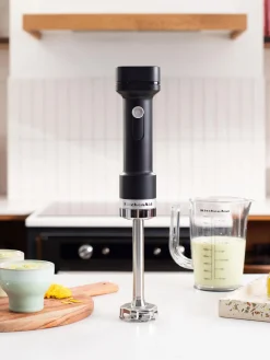 KitchenAid Batidora de mano con batería recargable Go Cordless, portátil