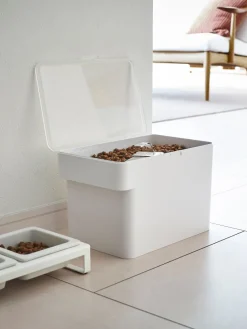 Yamazaki Caja para comida de mascotas con taza medidora Tower, 2 pzas.