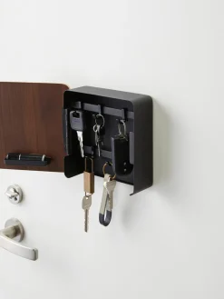 Yamazaki Caja para llaves con parte trasera magnética Rin