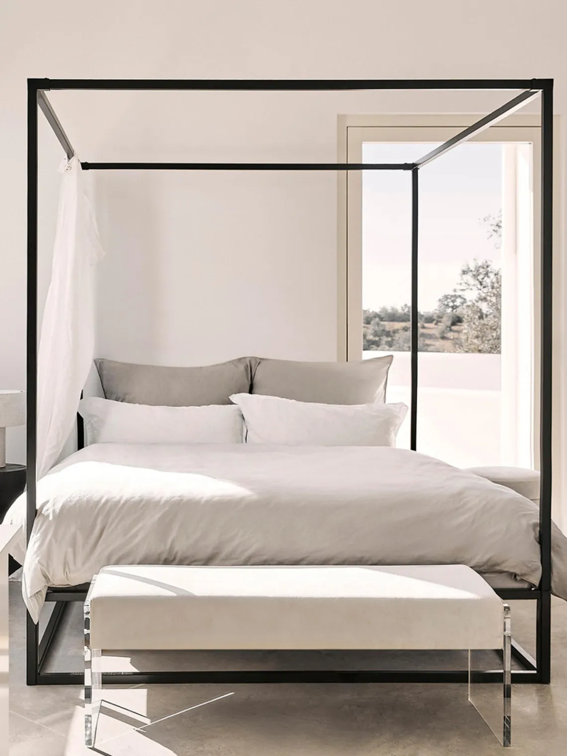 Westwing Collection Cama de metal con dosel Belle