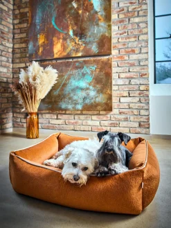 Laboni Cama para mascotas en terciopelo Buffalo, tamaños diferentes