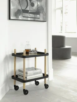 Normann Copenhagen Camarera de metal Block