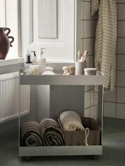 Ferm Living Camarera de metal Lager^ Mesas Camareras