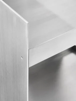 Ferm Living Camarera de metal Lager^ Mesas Camareras