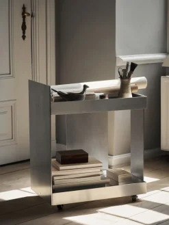 Ferm Living Camarera de metal Lager^ Mesas Camareras