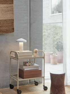 Oyoy Living Design Camarera de metal Maki