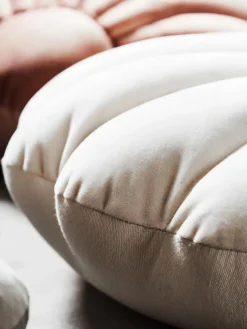 Westwing Collection Cojín de terciopelo Shell