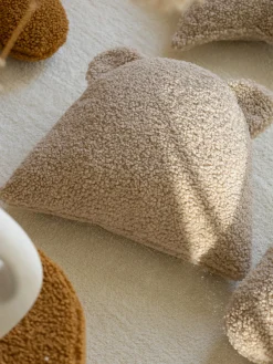 Wigiwama Cojín peluche de borreguillo Bear^Niños Decoración Infantil|Cojines Infantiles