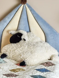 Bloomingville Mini Cojín peluche Dolly^Niños Cojines Infantiles|Decoración Infantil