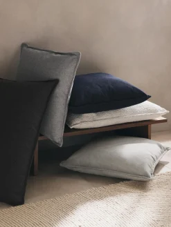 Westwing Collection Cojín sofá grande en tejido bouclé Lennon, 60 x 60 cm