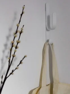 Cooee Design Colgador de madera artesanal Emmia^ Percheros De Pared