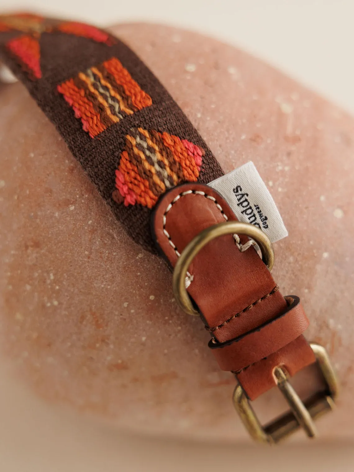 Buddys Dogwear Collar para mascotas artesanal Etna, tamaños diferentes^ Accesorios Para Animales|Jarrones