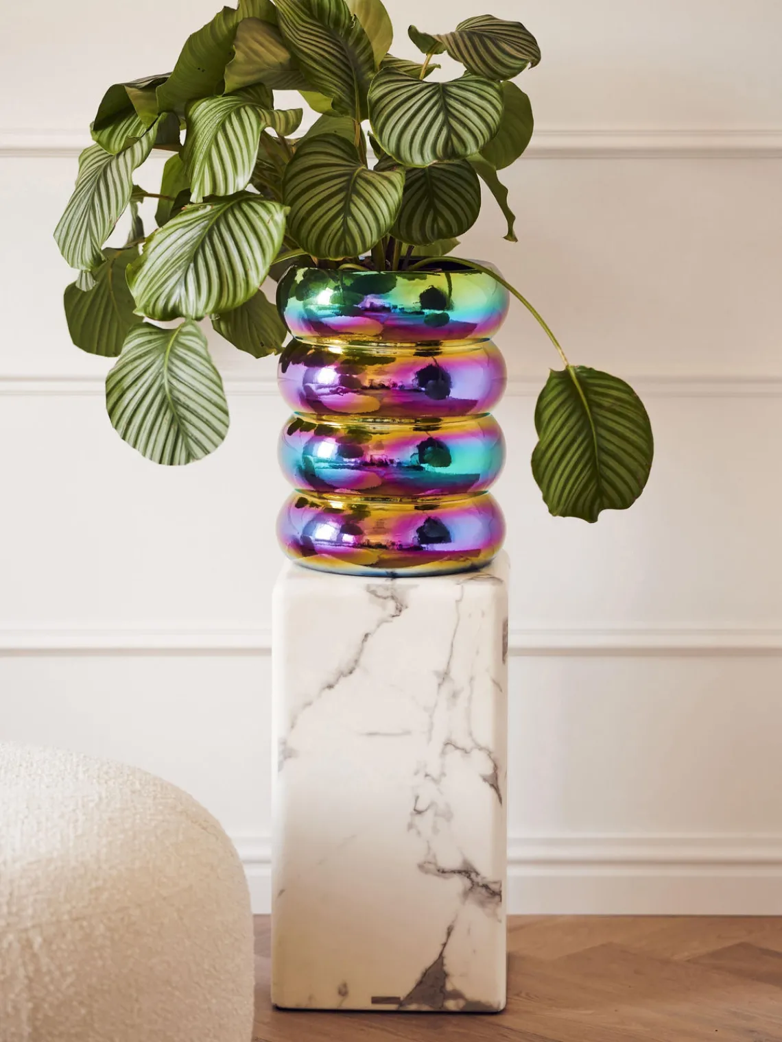 POLSPOTTEN Columna decorativa en aspecto mármol Look^ Mesas Auxiliares