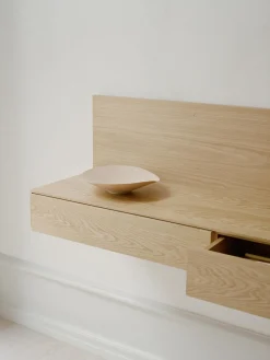 New Works Consola de pared Tana