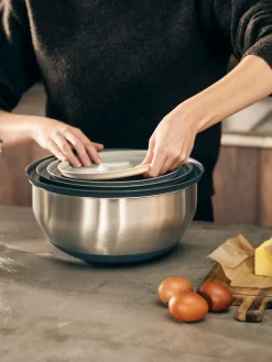 Joseph Joseph Cuencos con tapadera Nest, 4 uds.