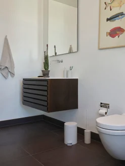 Zone Denmark Escobilla de baño de porcelana Solo