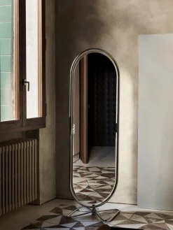 Verpan Espejo de pie ovalado de diseño Verner Panton System 1-2-3