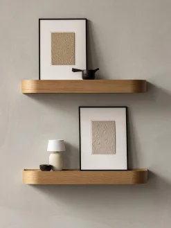 Audo Copenhagen Estante de pared de madera Epoch, 79 cm^ Estanterías De Pared