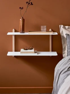 Gejst Estante de pared de madera de roble Nivo^ Estanterías De Pared