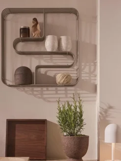 AYTM Estante de pared de metal Curva