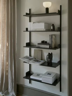 New Works Estante de pared