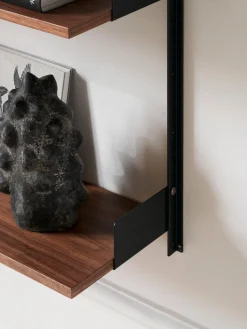 New Works Estante de pared^ Estanterías De Pared