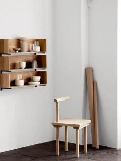 Kristina Dam Estante de pared Stack aus roble