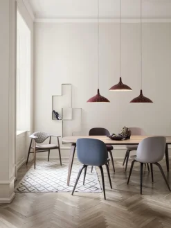 GUBI Estantería baja de metal Dédal^ Estanterías De Pared