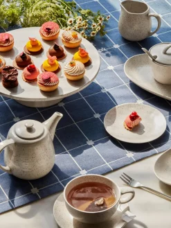 Broste Copenhagen Fuente para postre artesanal