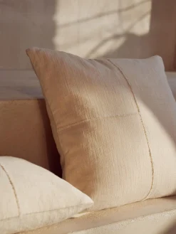 Westwing Collection Funda de cojín artesanal con costura decorativa Terre