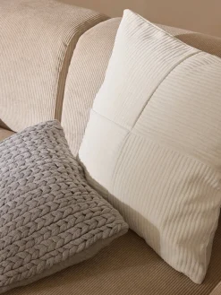 Westwing Collection Funda de cojín artesanal de punto grueso Adyna