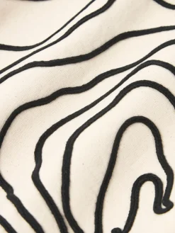 Ferm Living Funda de cojín artesanal de algodón ecológico Jot