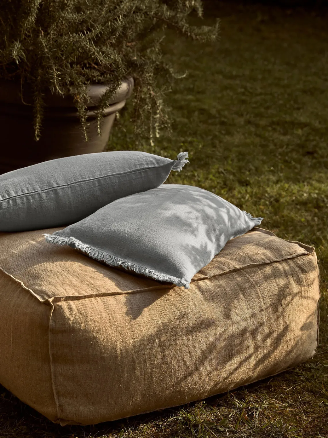 Westwing Collection Funda de cojín de lino con flecos Luana^ Cojines Decorativos|Cojines Decorativos