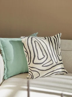 Westwing Collection Funda de cojín de lino con flecos Luana