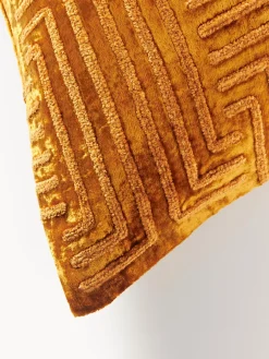 Westwing Collection Funda de cojín de terciopelo con bordado de chenilla Stormi^ Mantas|Cojines Decorativos