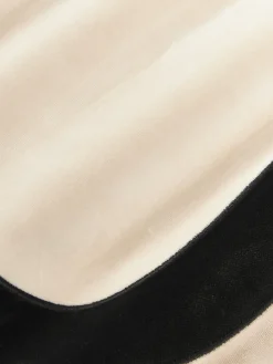 Westwing Collection Funda de cojín estampada Vila