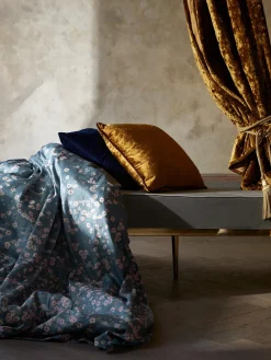 Westwing Collection Funda nórdica de satén con estampado floral Sakura