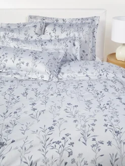 Westwing Collection Funda nórdica de satén estampado Hurley