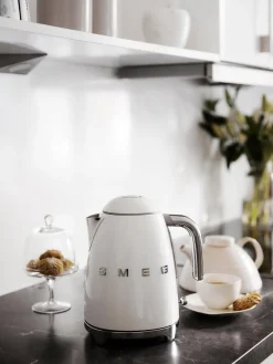 Smeg Hervidor 50's Style, 1,7 L^ Hervidores Eléctricos
