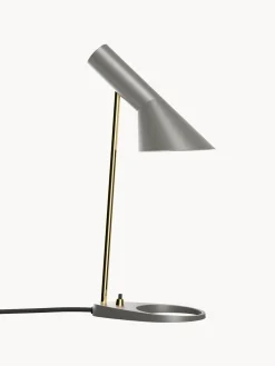 Louis Poulsen Lámpara de mesa AJ