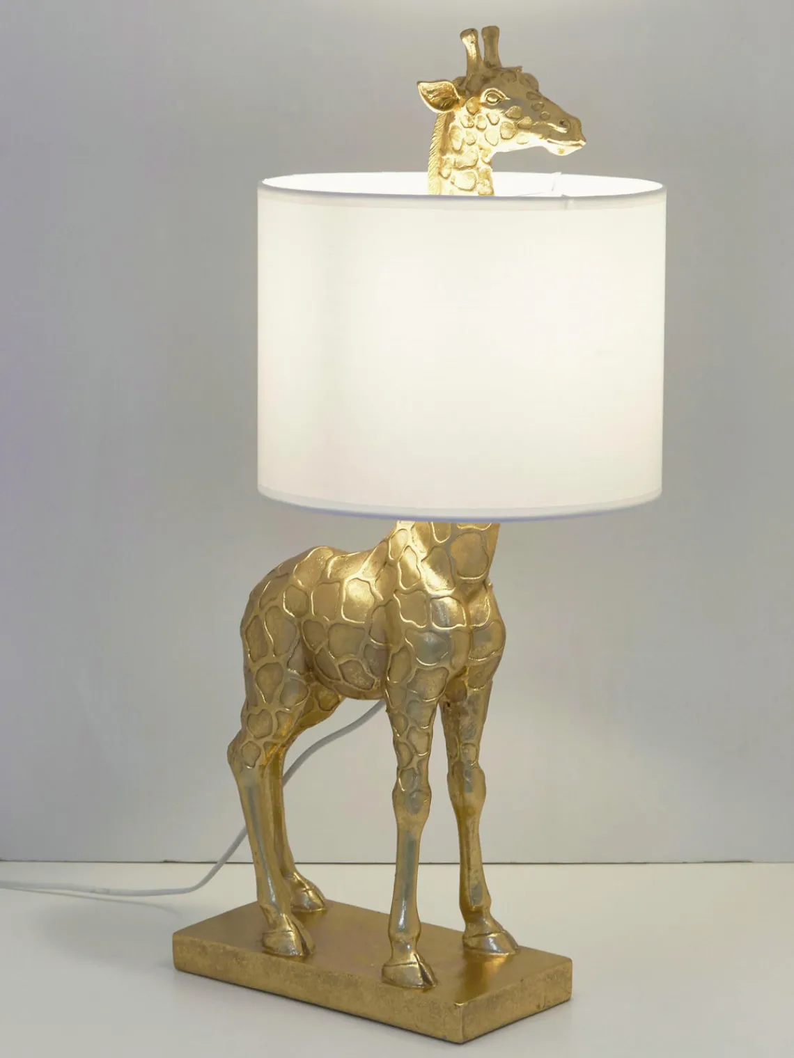 Bloomingville Lámpara de mesa de diseño grande con pantalla de lino Epigaea