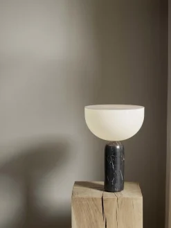 New Works Lámpara de mesa de mármol Kizu, tamaños diferentes^ Lámparas De Mesa|Lámparas De Techo